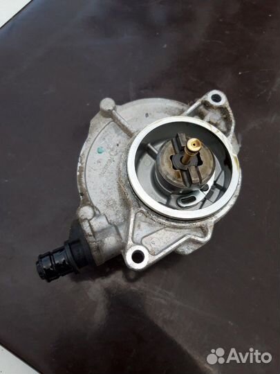 Насос вакуумный Porsche cayenne 958 3.0tdi CAS