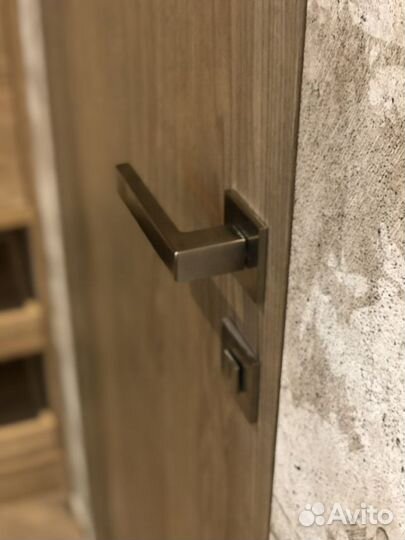 Скрытая дверь под покраску