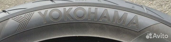 Yokohama Advan Fleva V701 205/55 R16