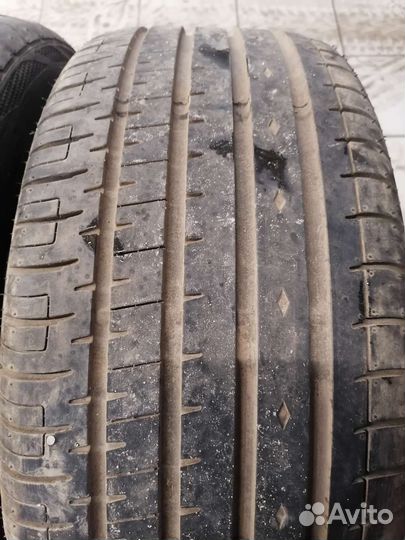 Accelera PHI-R 245/45 R18