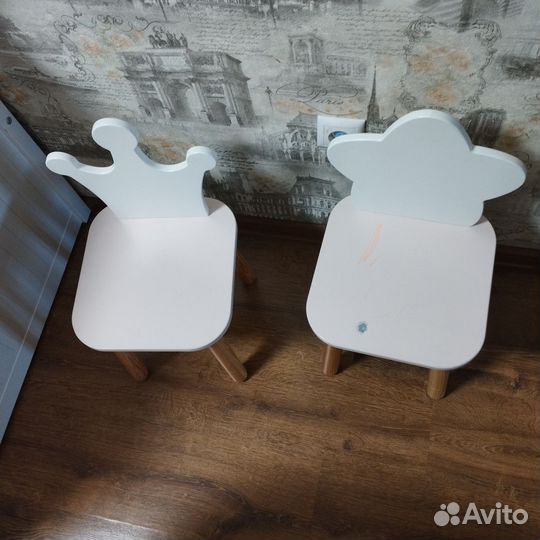 Детский столик и стульчики детские