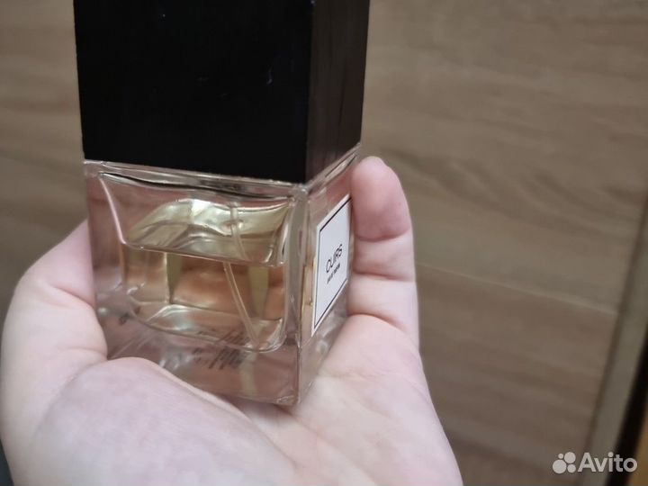 Carner barcelona cuirs шлейфовые духи