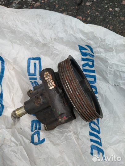 Насос гур рено кангу1