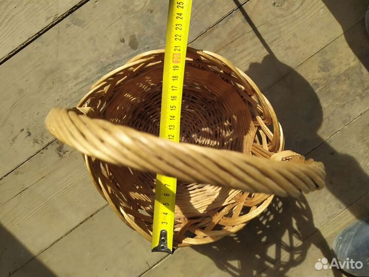 Корзина плетеная