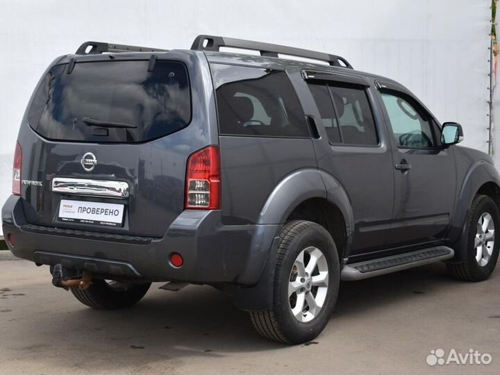 Nissan Pathfinder 2.5 AT, 2011, 172 227 км