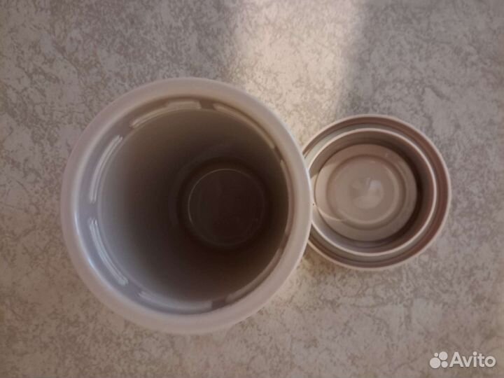 Термос и термокружки