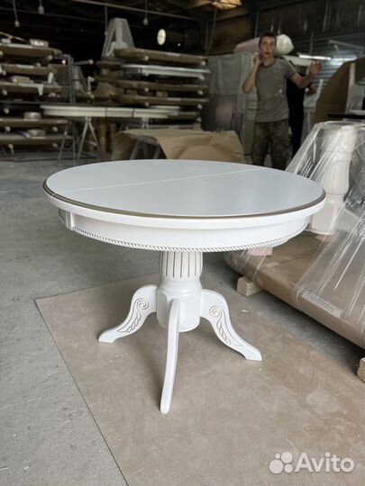 Круглый стол