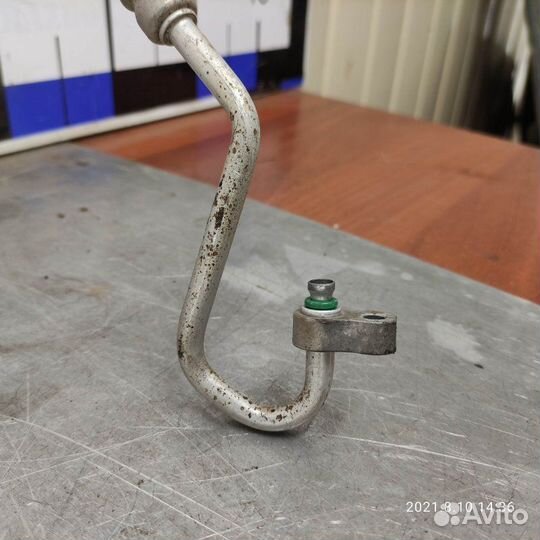 Трубка кондиционера Hyundai Santa Fe 2 D4HB 2010