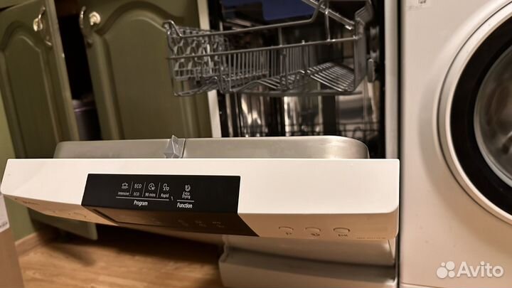 Посудомоечная машина Midea MFD 45S110W