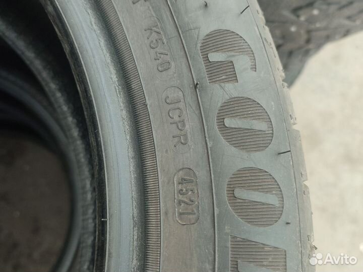 Goodyear EfficientGrip 225/50 R17 94W