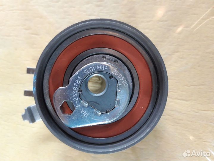 INA натяжной ролик ремня грм Артикул: F-233878.1