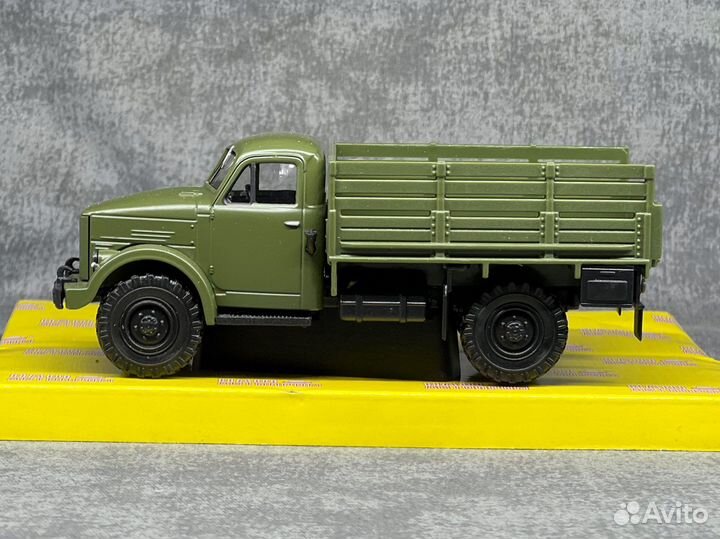 Модель газ 63А 1/43 наш автопром