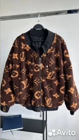 Бомбер Louis Vuitton