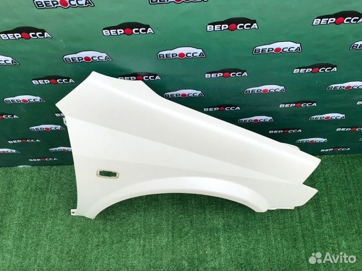 Крыло переднее правое Nissan Primera TP12