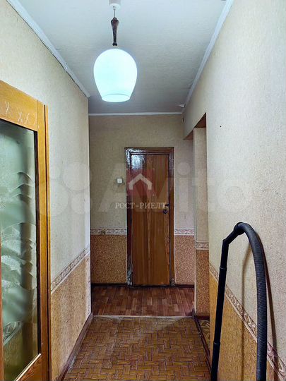 4-к. квартира, 73 м², 4/9 эт.