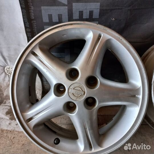 Литые диск на nissan