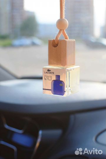 Ароматизатор в машину