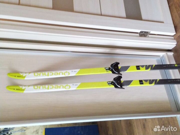 Лыжи 140 см. Лыжные палки детские 90 см