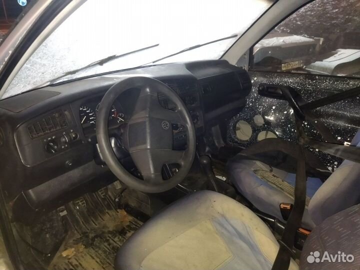 Поворотный кулак правый WV golf 3