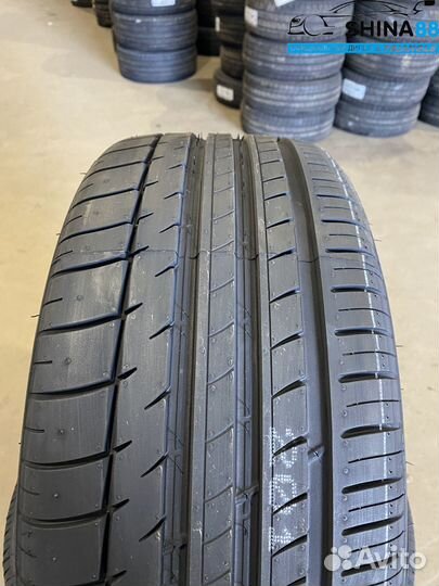 Triangle TH201 235/40 R18 95Y