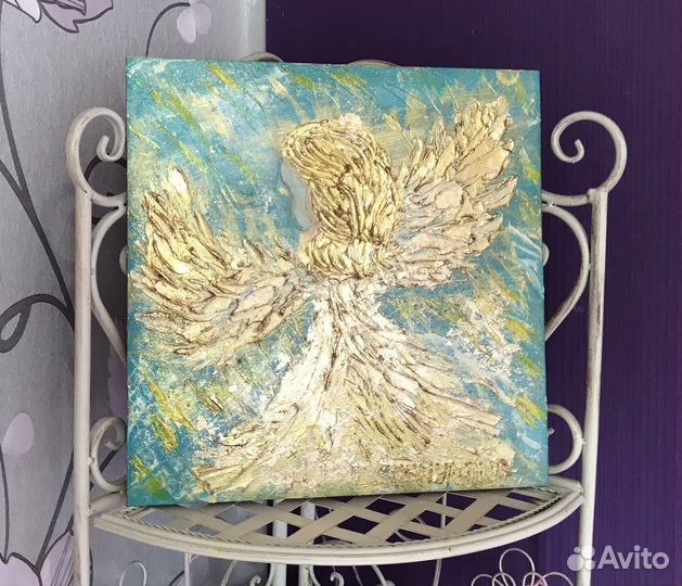 Картина золотой ангел оберег для подарка 30х30 см