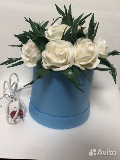 Розы из изолона