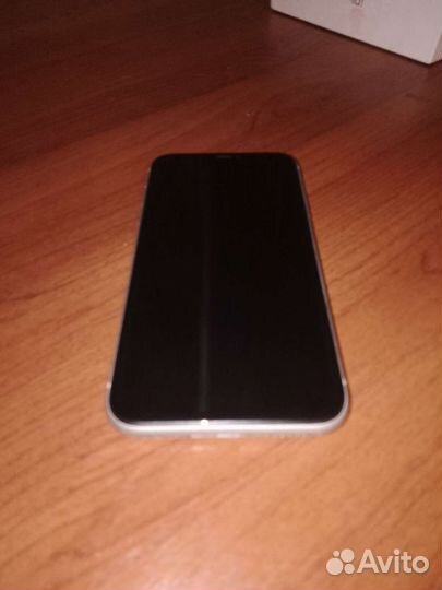 Мобильные телефоны бу iPhone 11