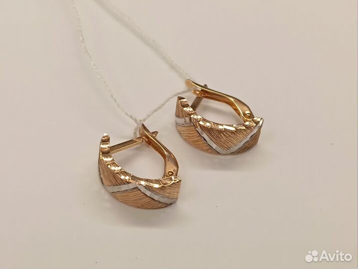 Золотые серьги
