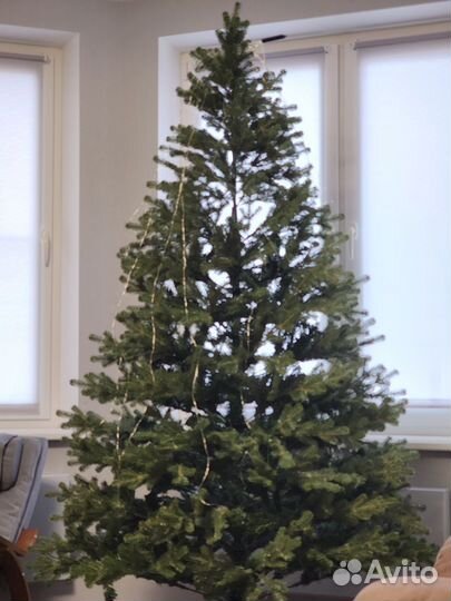Елка искусственная