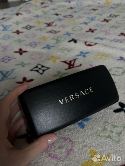 Солнцезащитные очки versace medusa biggie