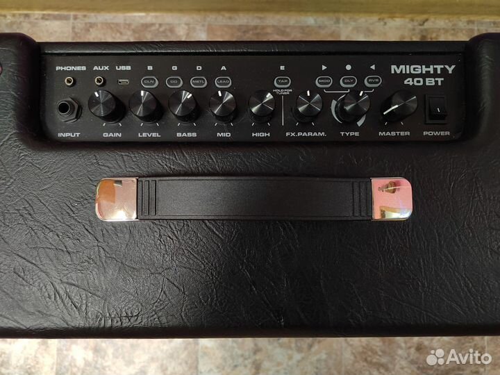 Комбоусилитель nux 40bt