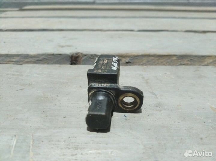 Датчик ABS задний левый Ford Focus Iii хетчбек 1.6