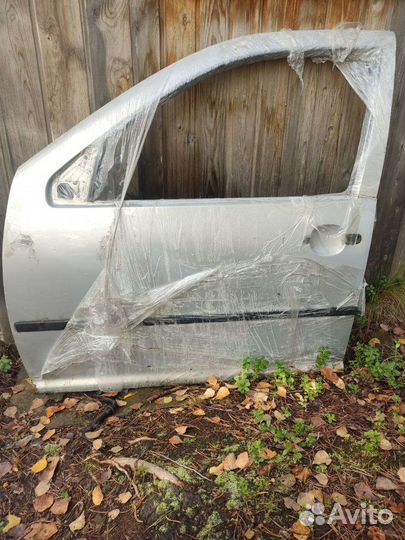 Дверь golf 4 bora jetta