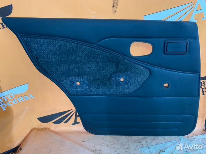 Обшивка боковой двери задняя Daewoo Nexia седан