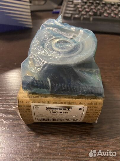 Ролик натяжной ремня грм