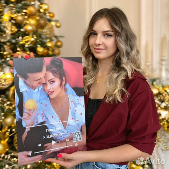 Подарки сотрудникам с фото