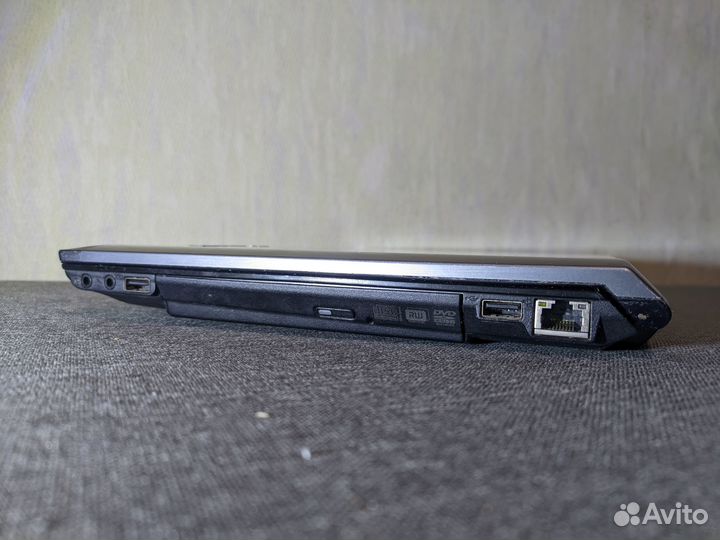 Lenovo V570C Core i5\8GB RAM\ GT410\ SSD 128GB