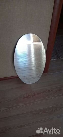 Зеркало овальное 64х35 см