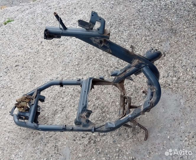 Запчасти для скутера Honda Dio