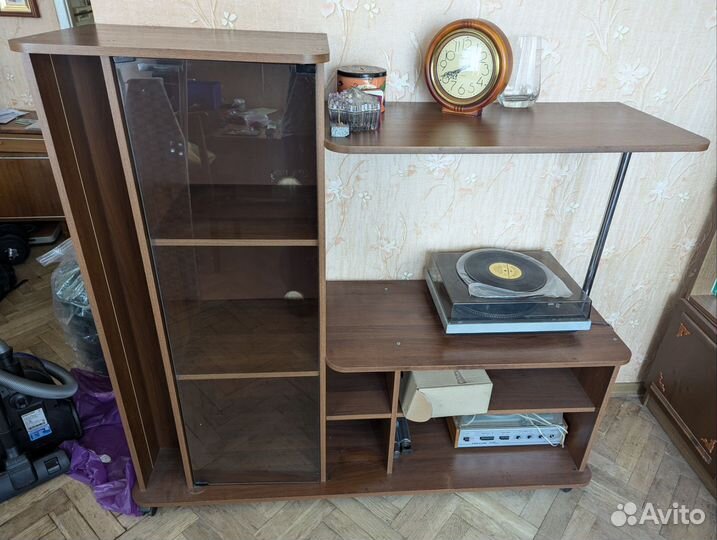 Тумба под телевизор