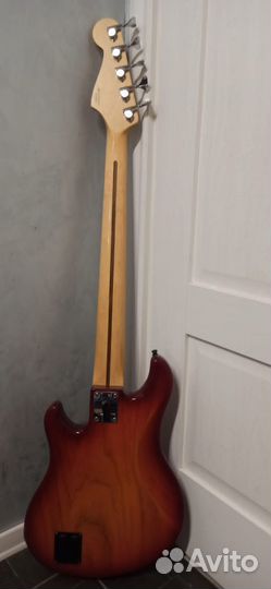 Бас гитара Fender dimension 5 струн