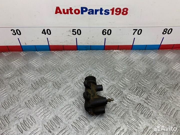 Рабочий цилиндр сцепления Toyota Camry V40 2azfe