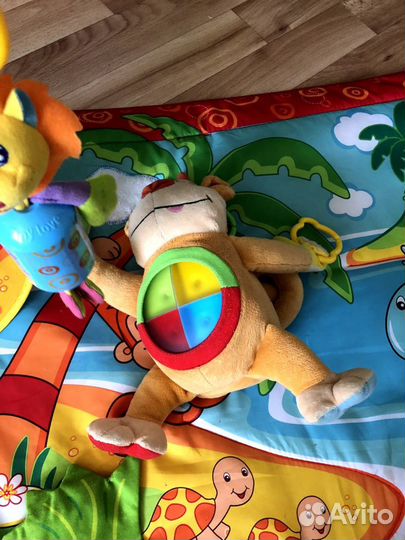 Развивающий коврик tiny love с обезьянкой
