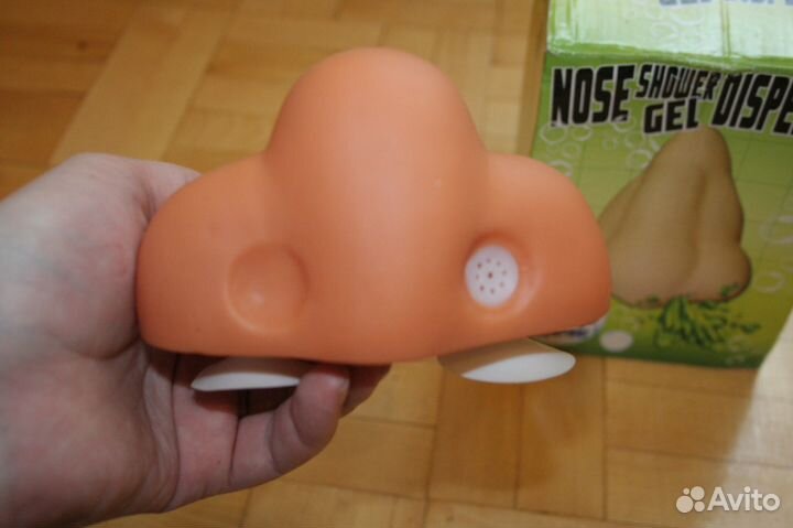 Продам диспенсер в форме носа для мыла в ванную