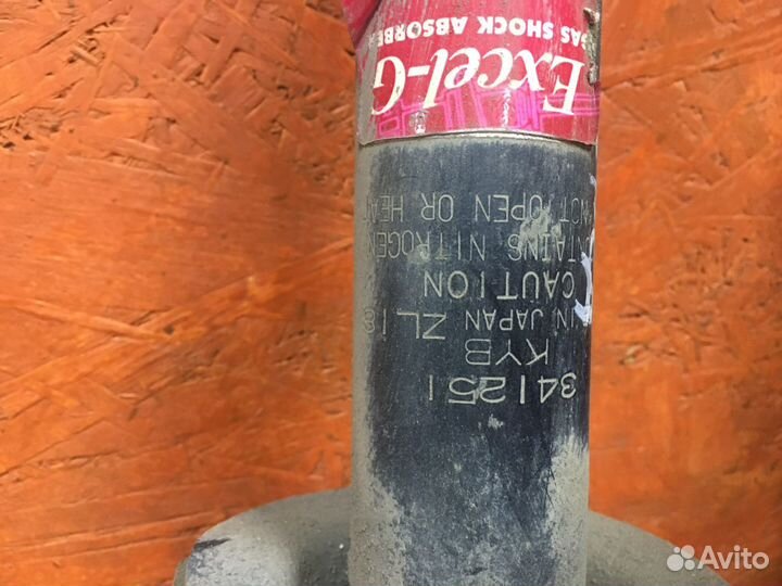 Амортизаторы Mitsubishi Pajero 3