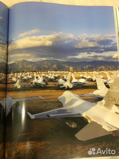 Продам книгу из США