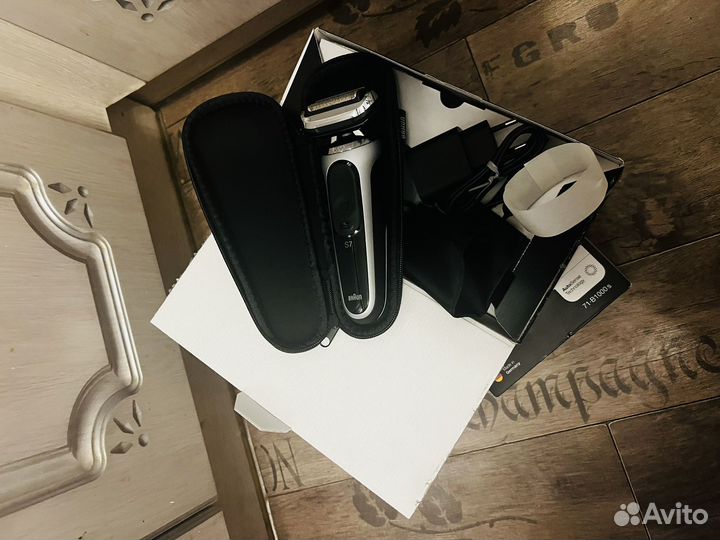 Бритва электрическая braun 7 new