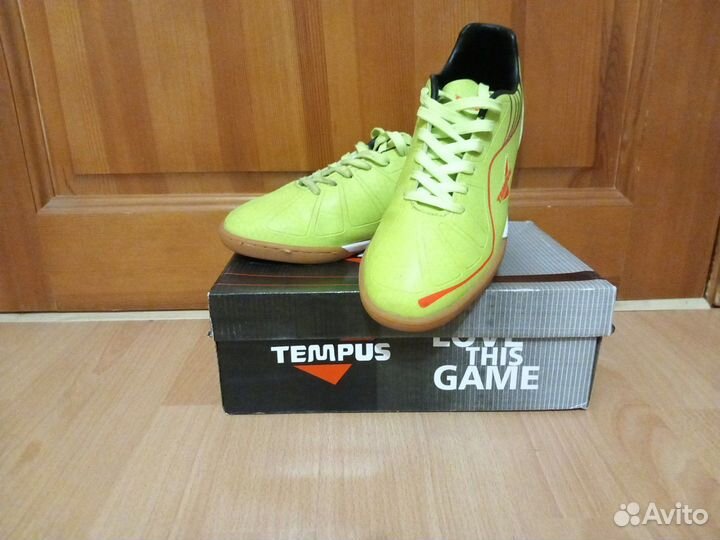 Футзалки и сороконожки tempus