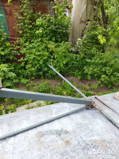 Опрокидыватель для авто