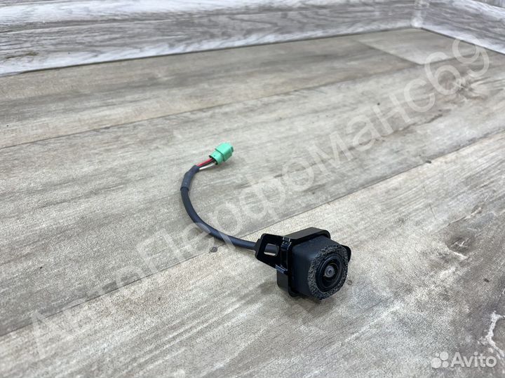 Камера зеркала левая Pajero Sport 3 / Eclipse Cros